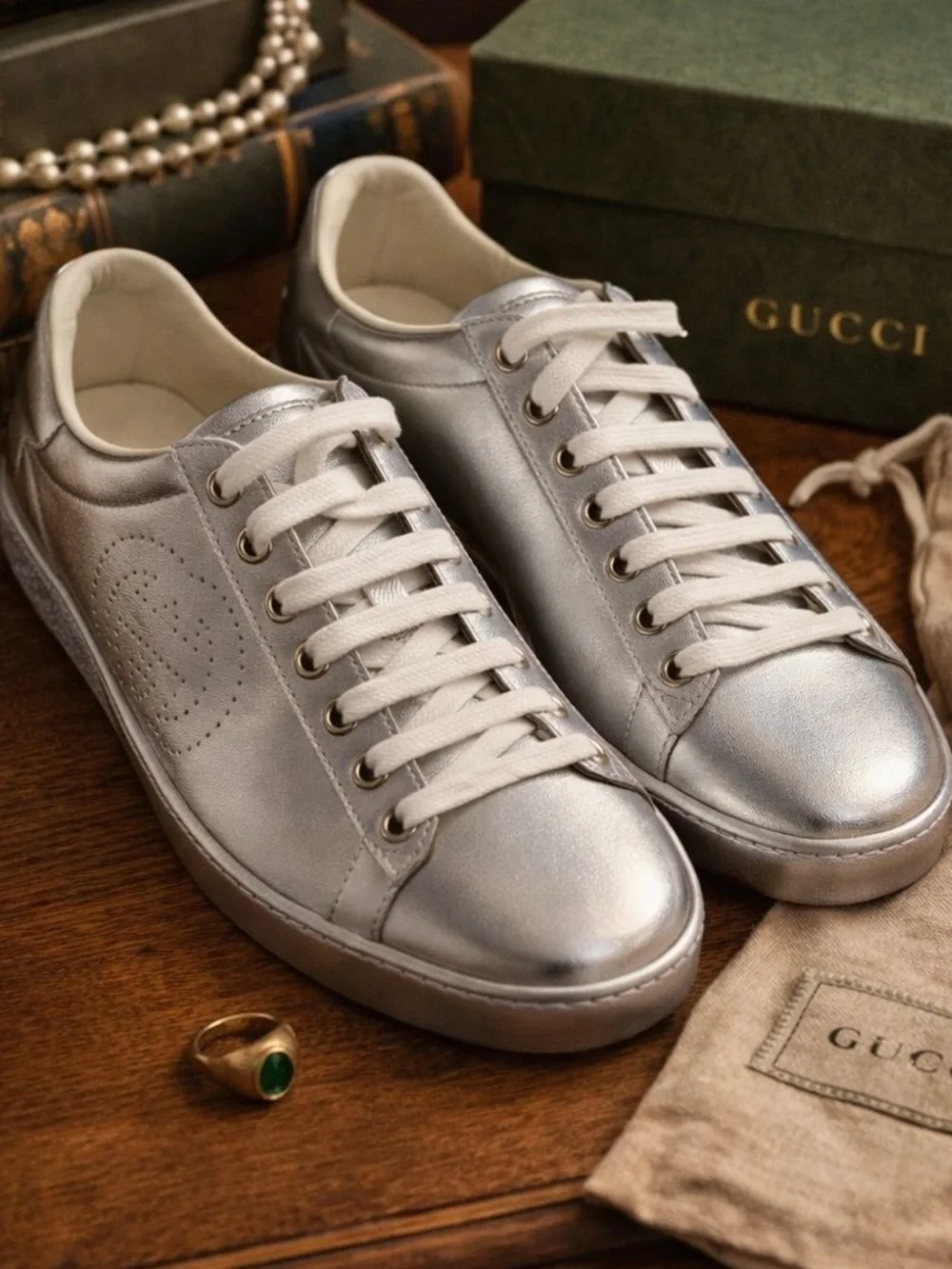 Gucci Metallic Silver Leather Sneakers BRAND NEW size 36+ - Picture 1 of 10